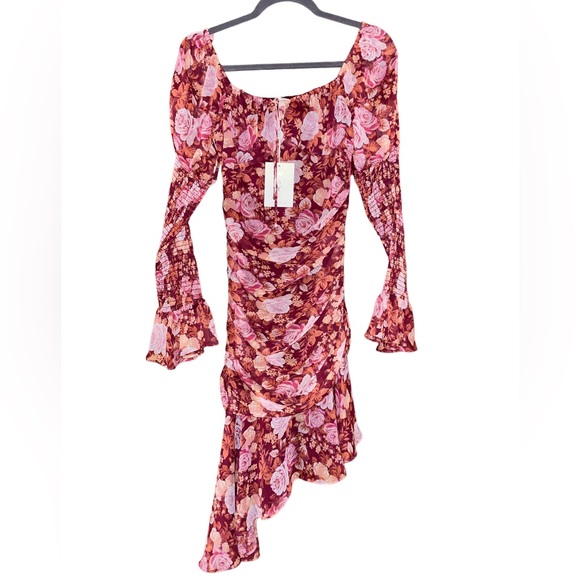 NWT Wayf Rosie Floral Mini Dress in Red Roses - Picture 1 of 7